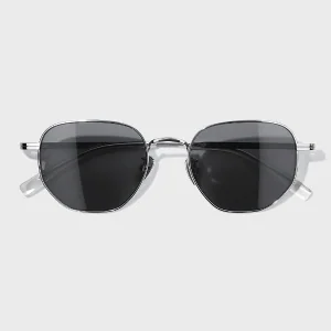 Cermin Mata Hitam Titanium Tersuai